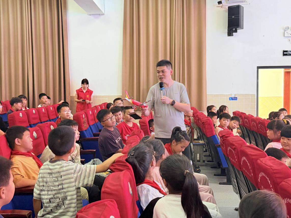 图片2.jpg