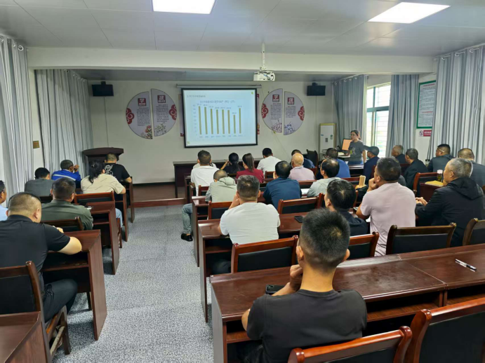 1757640023134016902.jpg 2094676630.jpg