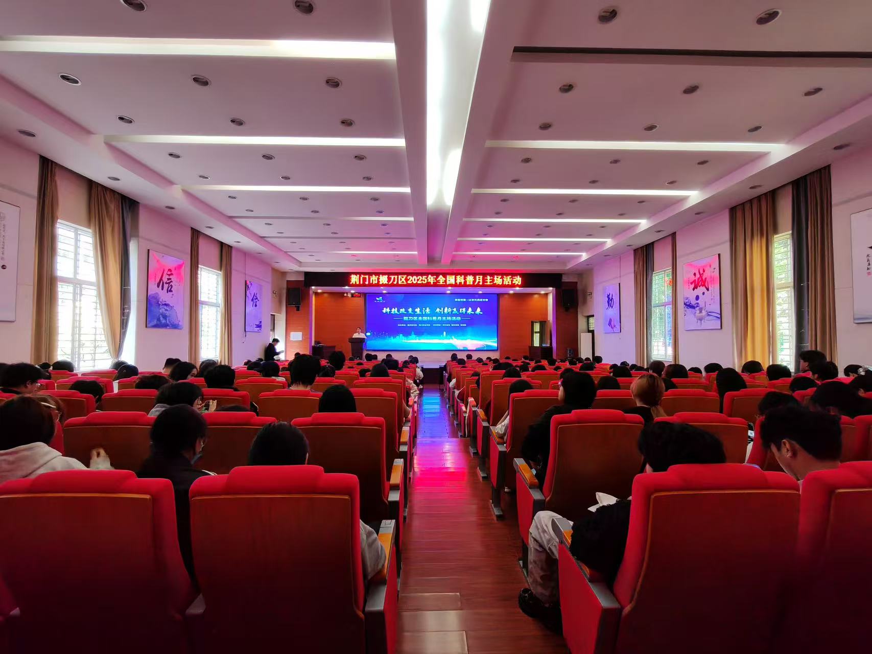 1758855563096088908.jpg 3bab45f1bb4ce897df64469cc99b45a8.jpg