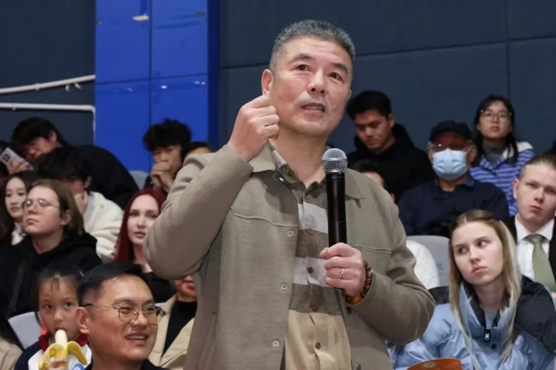 1761875487334098426.jpg 640 (3).jpg