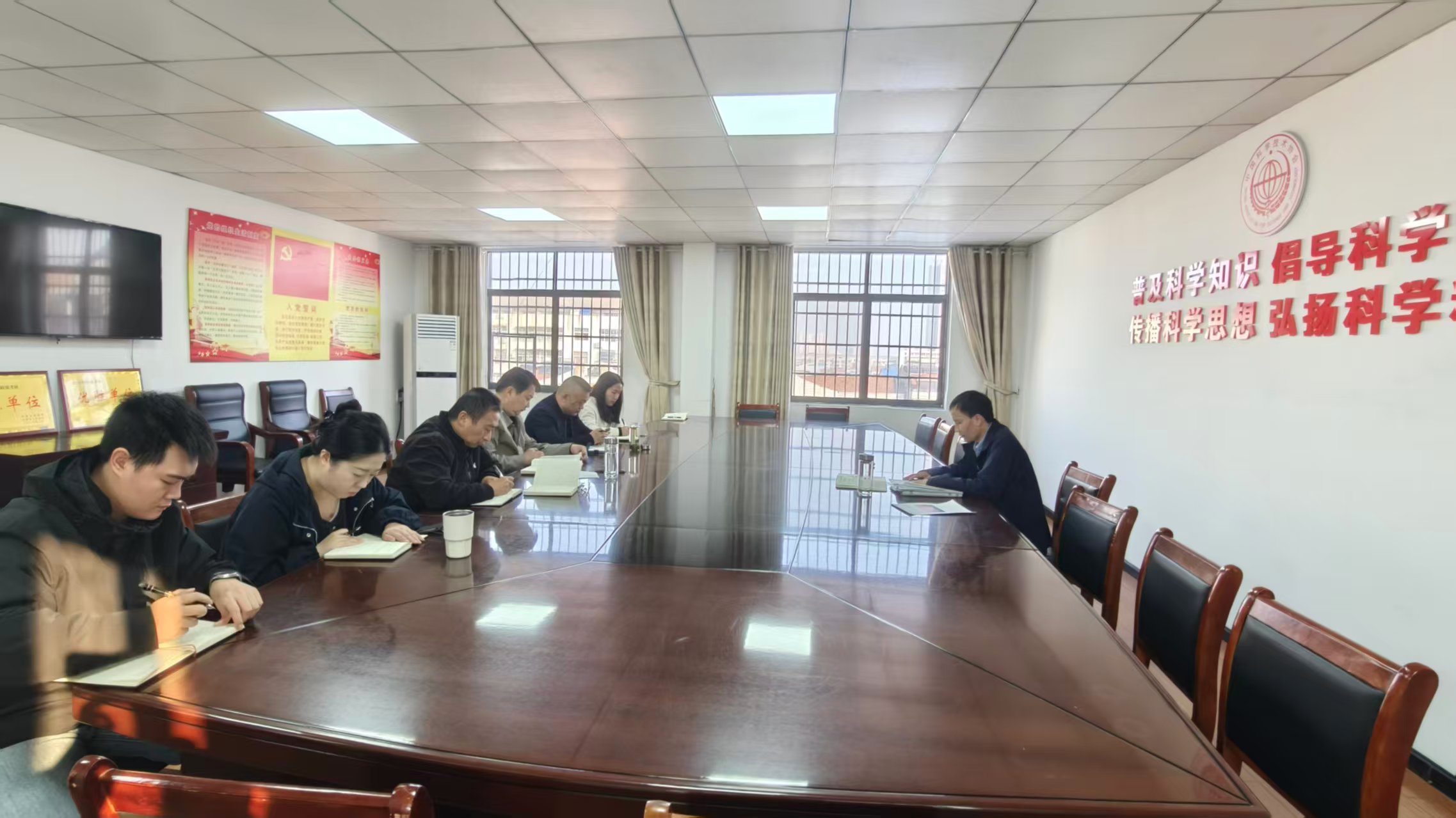 1762416485372026145.jpg 3.jpg