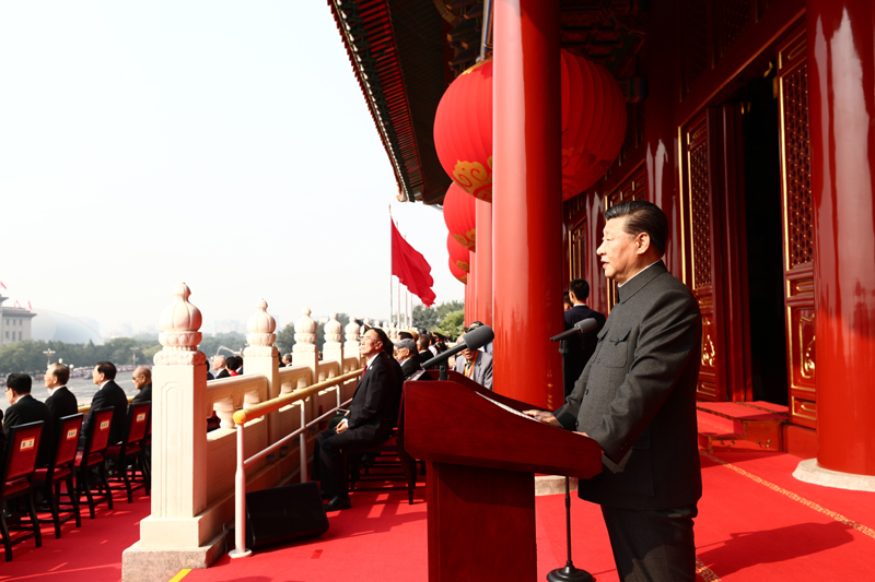 10月1日上午，慶祝中華人民共和國(guó)成立70周年大會(huì)在北京天安門廣場(chǎng)隆重舉行。中共中央總書記、國(guó)家主席、中央軍委主席習(xí)近平發(fā)表重要講話。